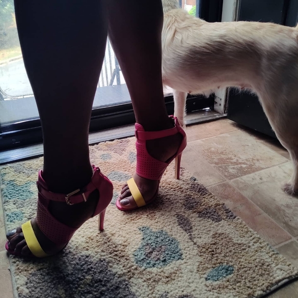 Shoes - Picture 2 of 2